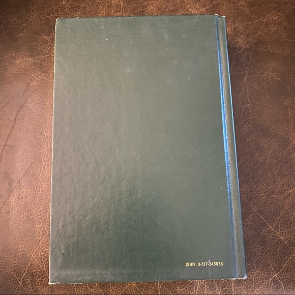 The Illustrated SHERLOCK HOLMES Treasury Hardcover Book by Arthur Conan Doyle - Picture 12 of 13